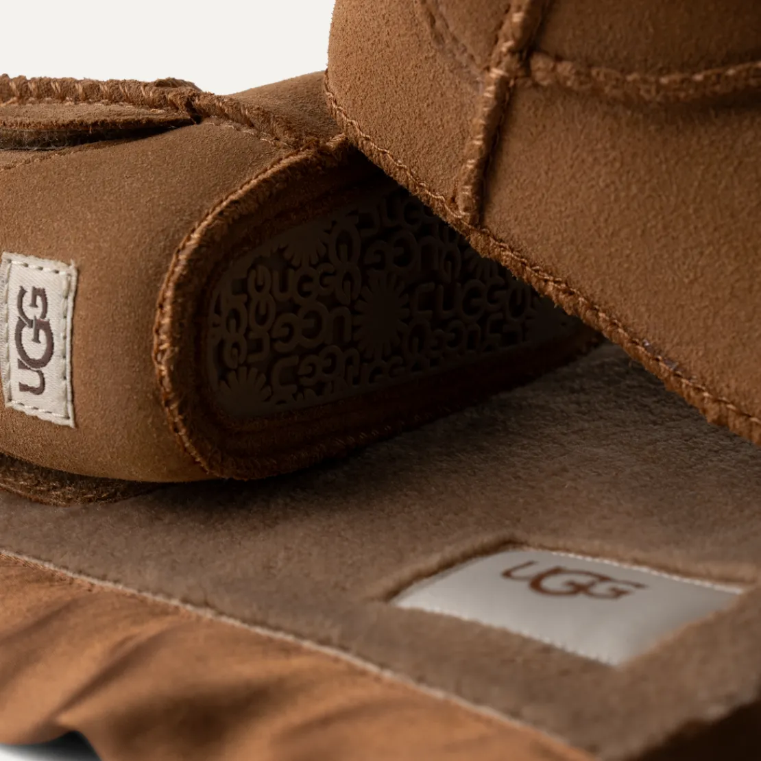 Premiers Pas | Bottes>UGG Bébé Botte Classic et couverture Lovey chestnut