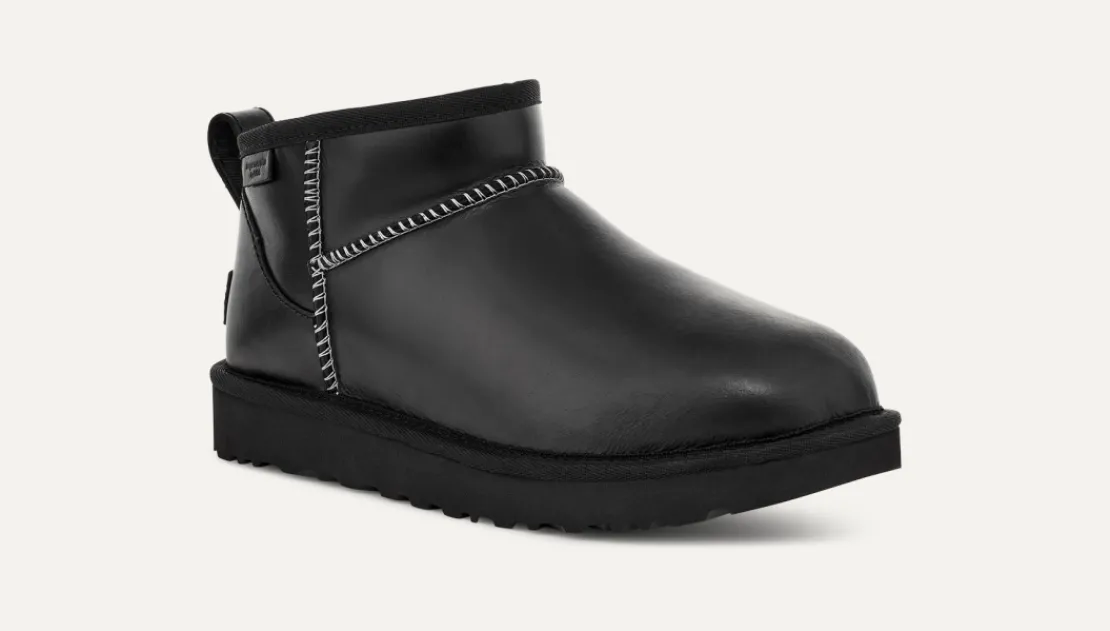 Bottes Classic>UGG Femme Botte en cuir Classic Ultra Mini Leather Regenerate black