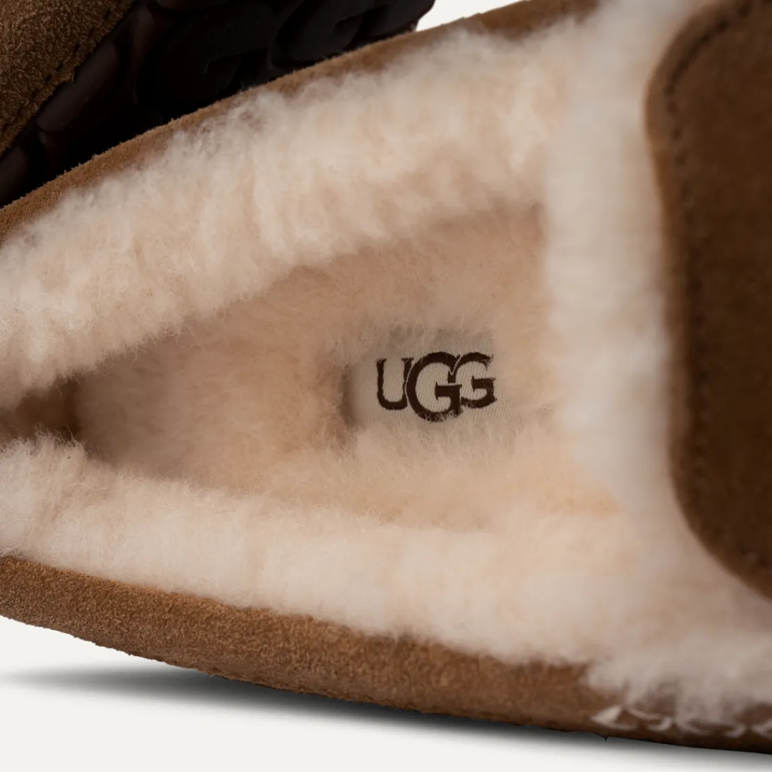 Chaussons>UGG Femme Chausson Ansley chestnut