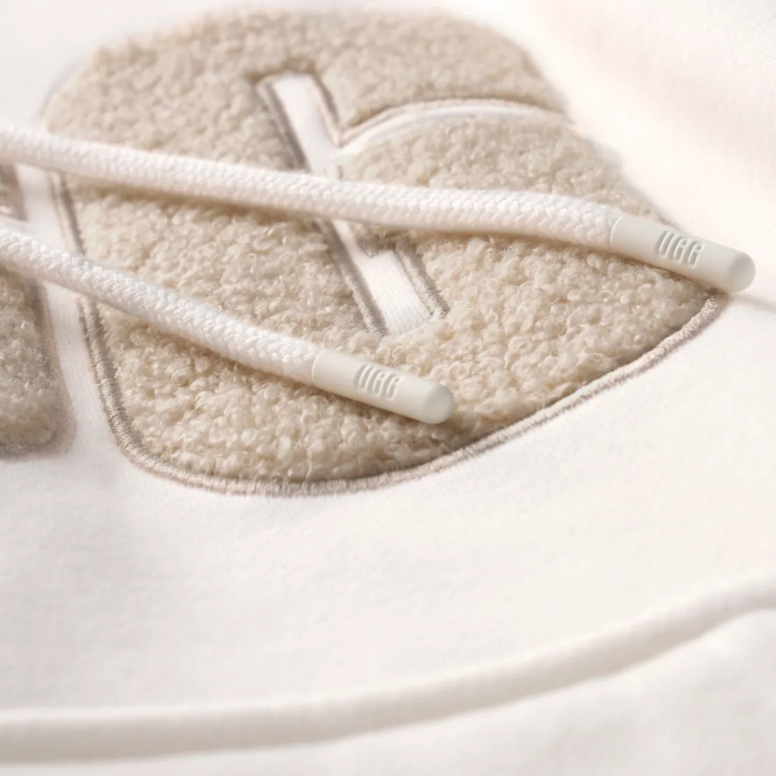 Pulls Et Cardigans>UGG Femme Sweat à capuche avec logo Rey en fluff