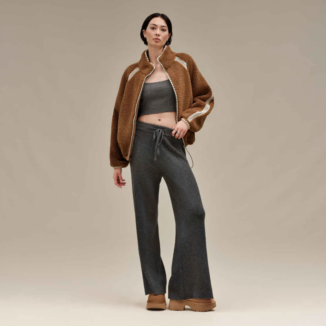 Manteaux Et Vestes>UGG Femme Veste Nikia Crochet en fluff chestnut