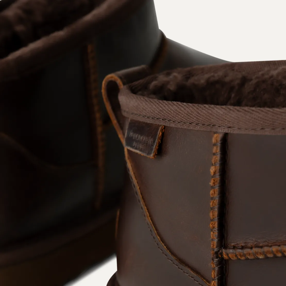 Toutes Les Bottes | Bottes Classic>UGG Homme Botte en cuir Classic Ultra Mini Leather Regenerate ironwood
