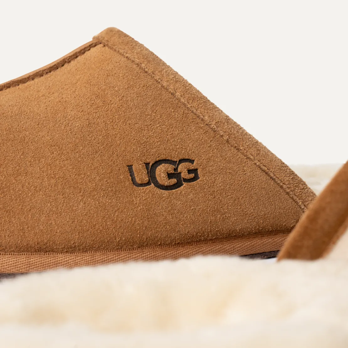 Chaussons>UGG Homme Chausson Scuff chestnut