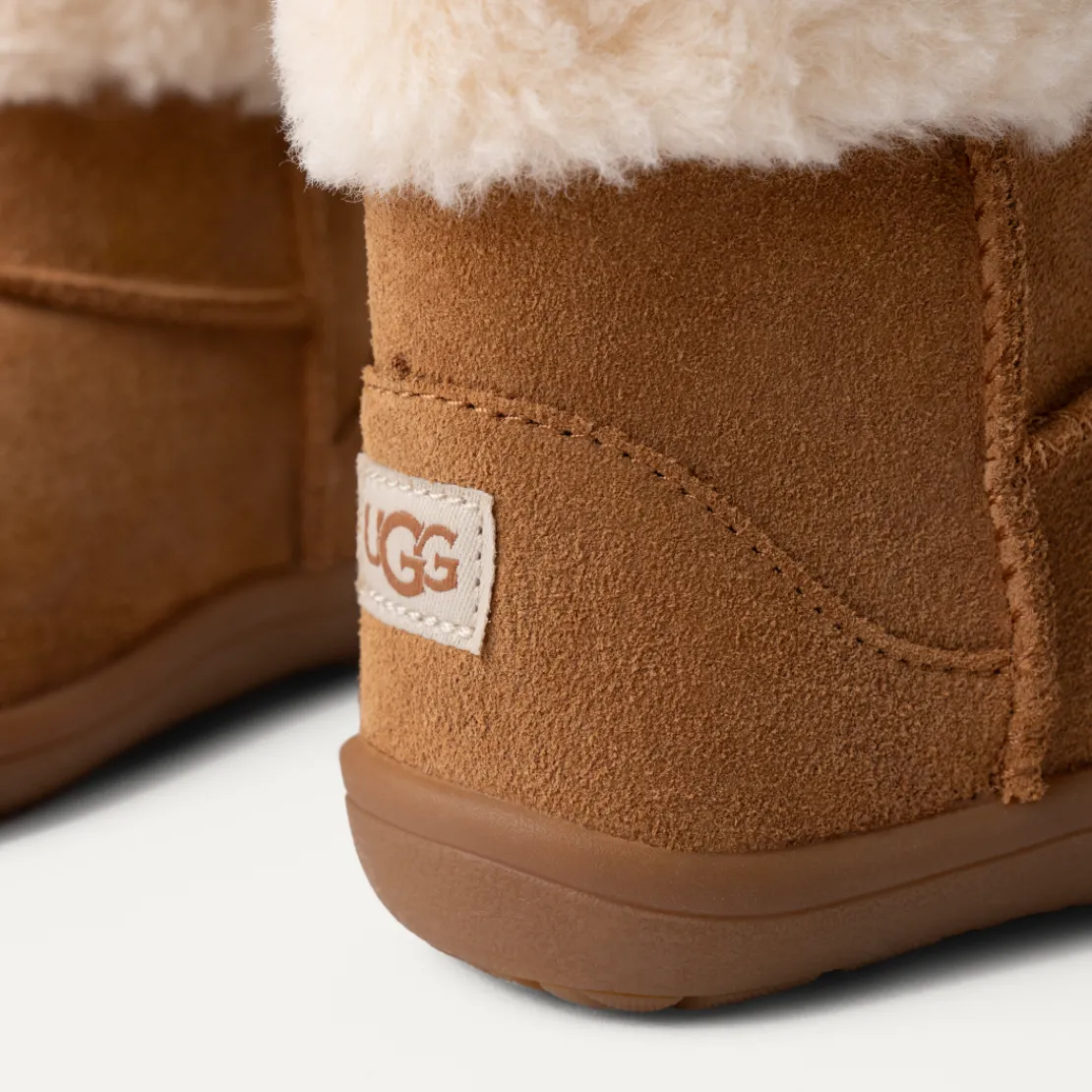 Bottes | Bottes>UGG Tout Petit Botte Sammee chestnut