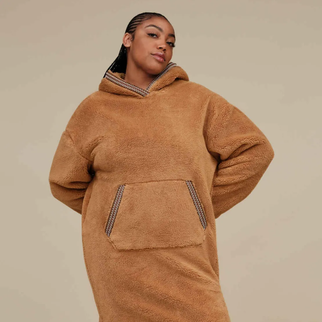 Pyjamas Et Peignoirs | Pulls Et Cardigans>UGG Unisexe Sweat à capuche oversize en fluff chestnut